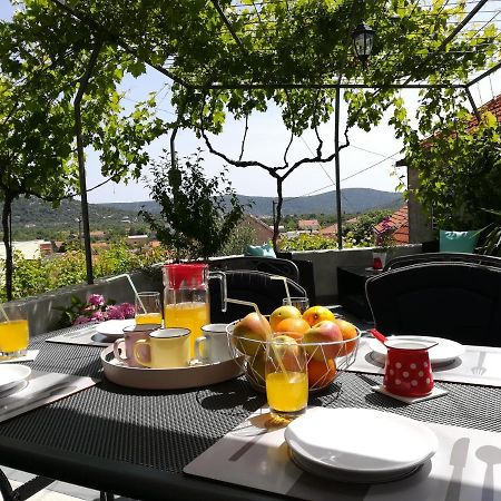 Apartman Petra Gustirna 外观 照片